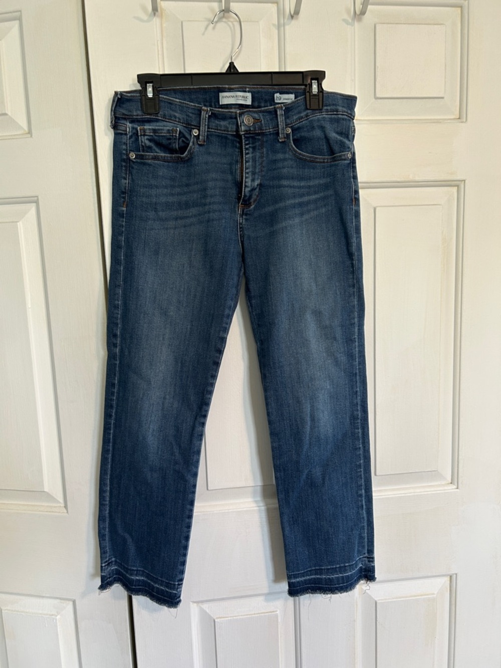 Banana Republic Medium Blue Straight Crop Jeans